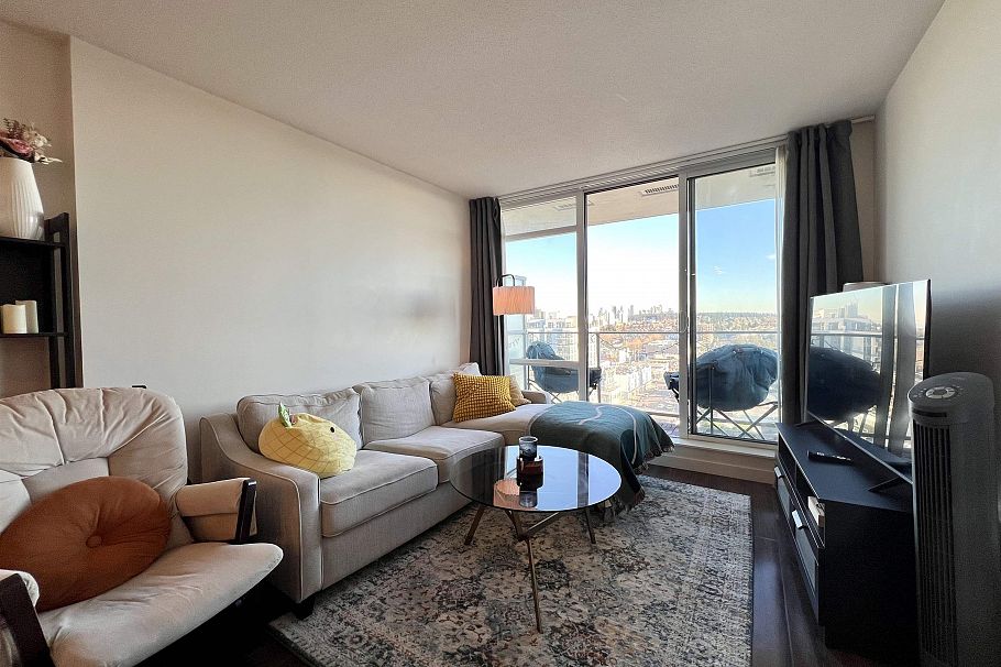 1906 4815 Eldorado Mews Vancouver, BC - 6