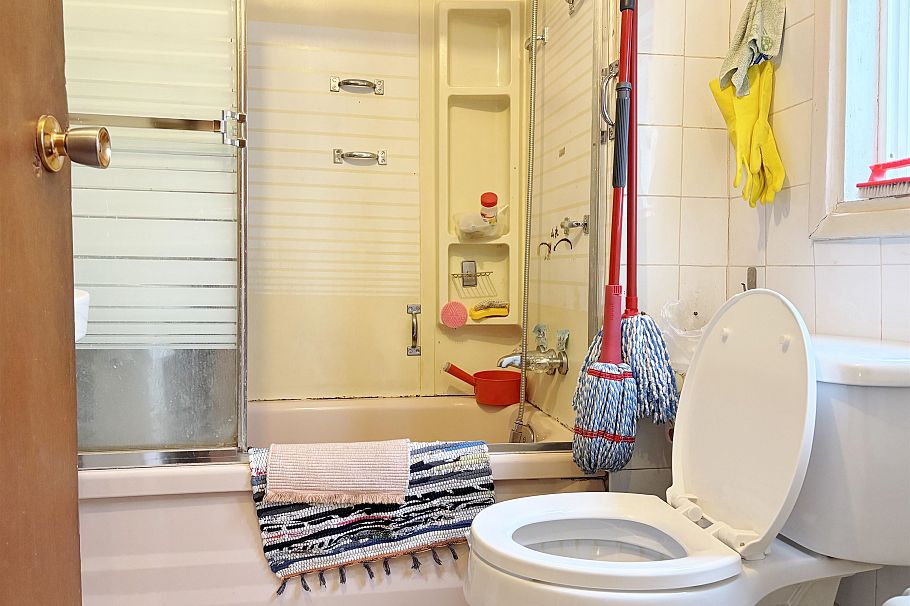 3034 Glen Drive Vancouver, BC - 8