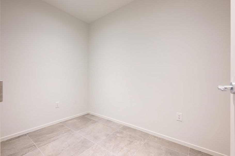 173 805 W 49th Avenue Vancouver, BC - 30