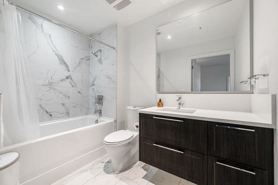 PH6 6677 Cambie Street Vancouver, BC - 13