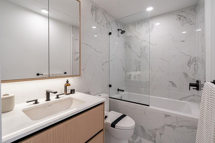 202 539 W 28th Avenue Vancouver, BC - 24