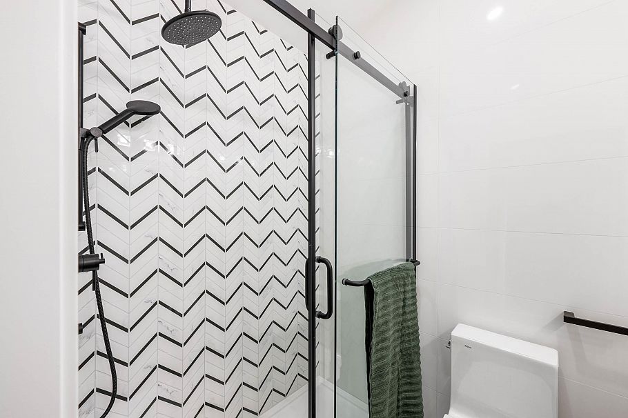 3 3065 Charles Street Vancouver, BC - 24