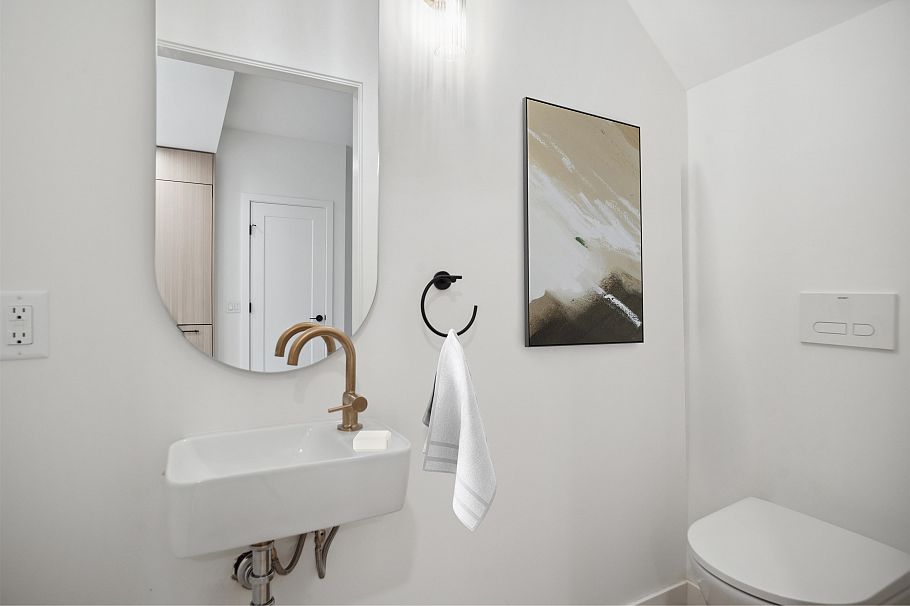 197 W King Edward Ave Street Vancouver, BC - 15