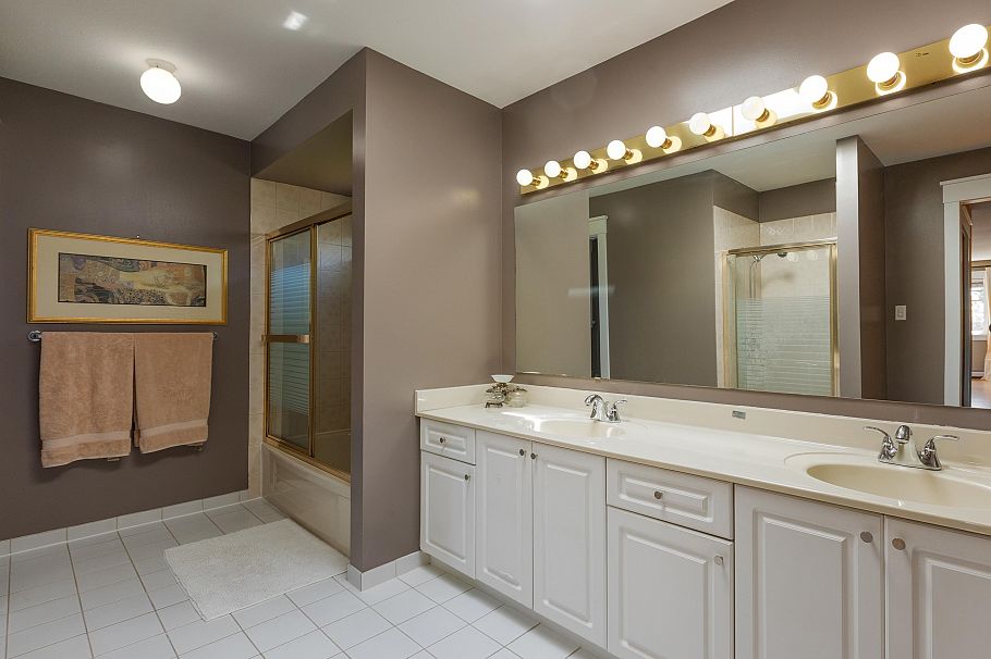 1845 W 62nd Avenue Vancouver, BC - 17