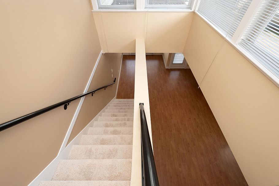 304 152 E 12th Street North Vancouver, BC - 16