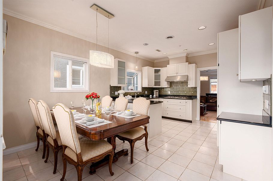 2716 W 42nd Avenue Vancouver, BC - 15