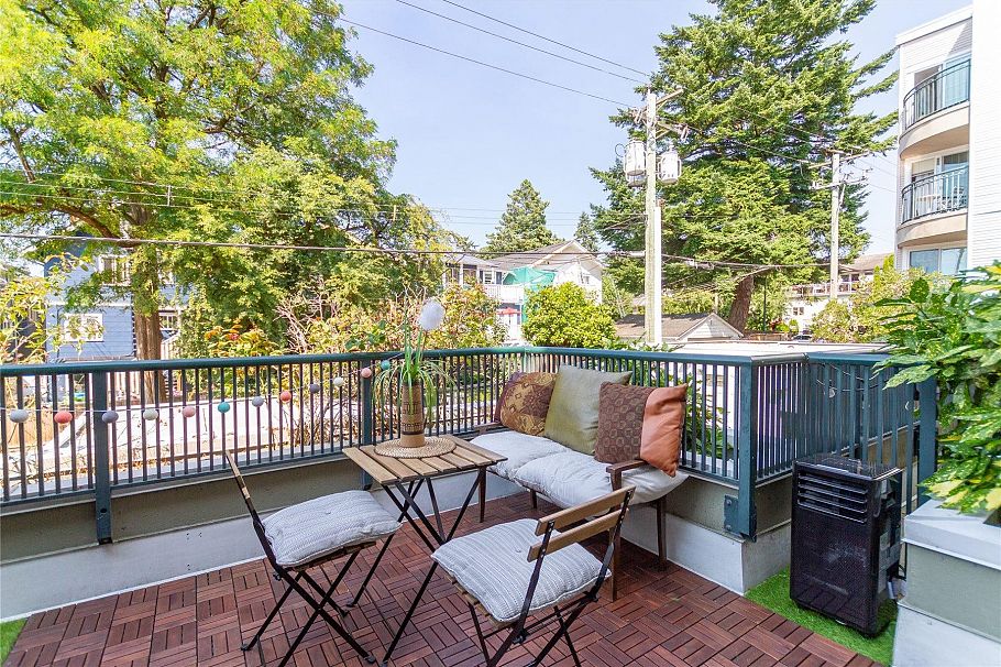 210 1989 Dunbar Street Vancouver, BC - 15