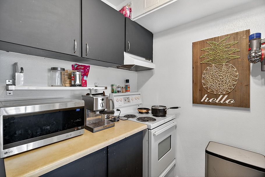 902 950 Drake Street Vancouver, BC - 12