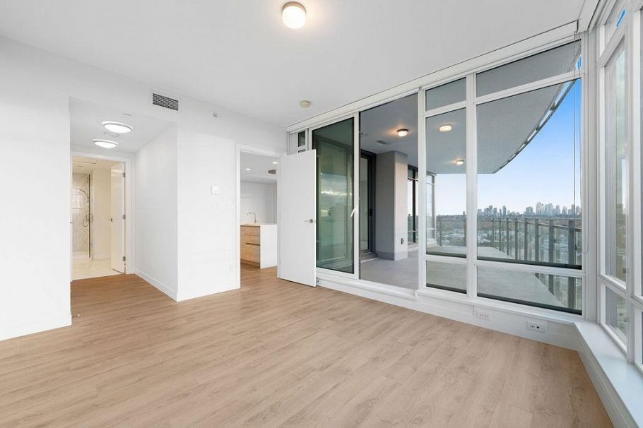 3008 2085 Skyline Court Burnaby, BC - 8