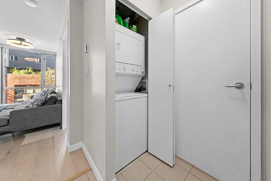 305 1082 Seymour Street Vancouver, BC - 22