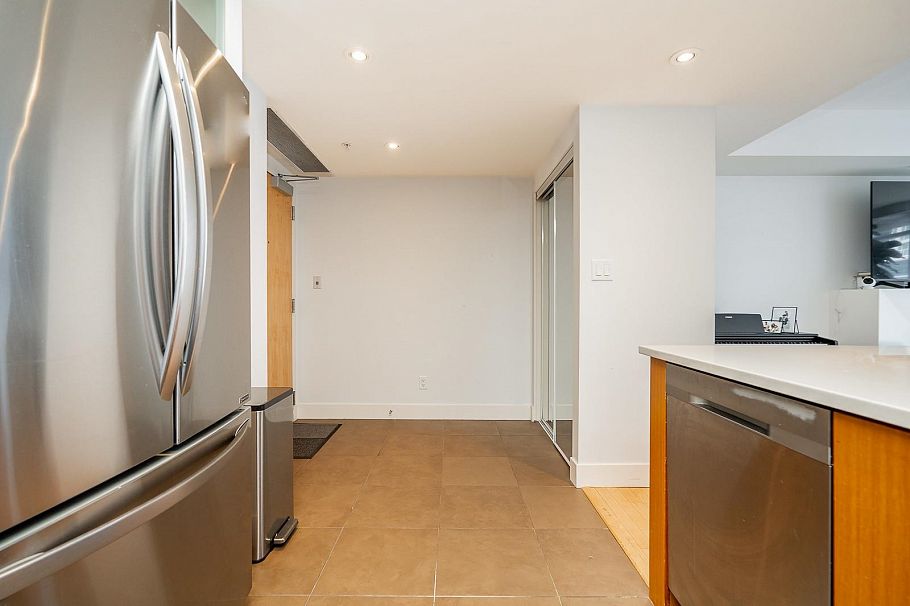 1904 1205 W Hastings Street Vancouver, BC - 6