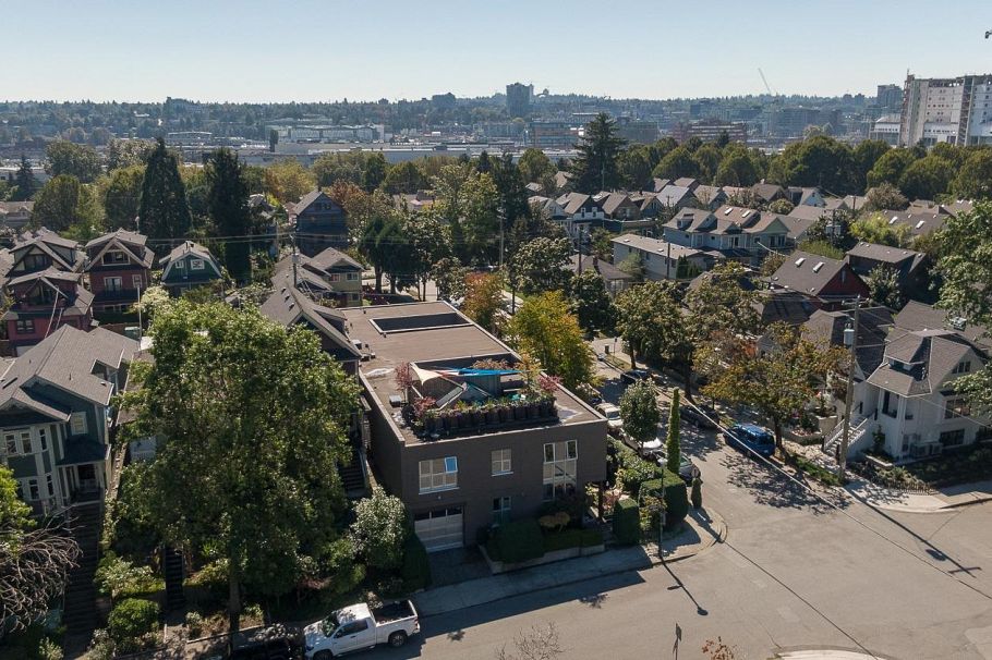 708 Heatley Avenue Vancouver, BC - 39