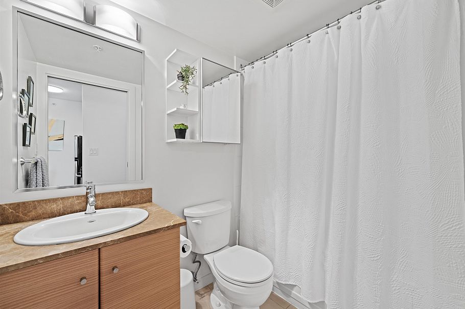 2408 909 Mainland Street Vancouver, BC - 14