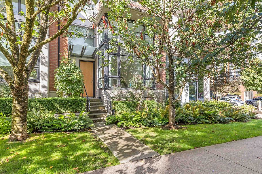 2727 Sophia Street Vancouver, BC - 4