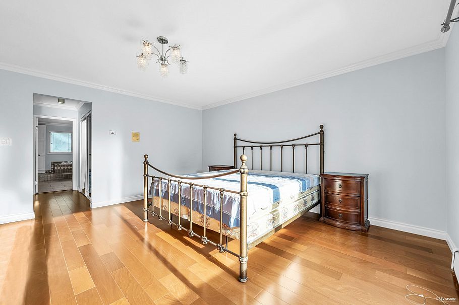 3979 W 33rd Avenue Vancouver, BC - 19