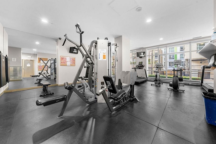 305 1082 Seymour Street Vancouver, BC - 26