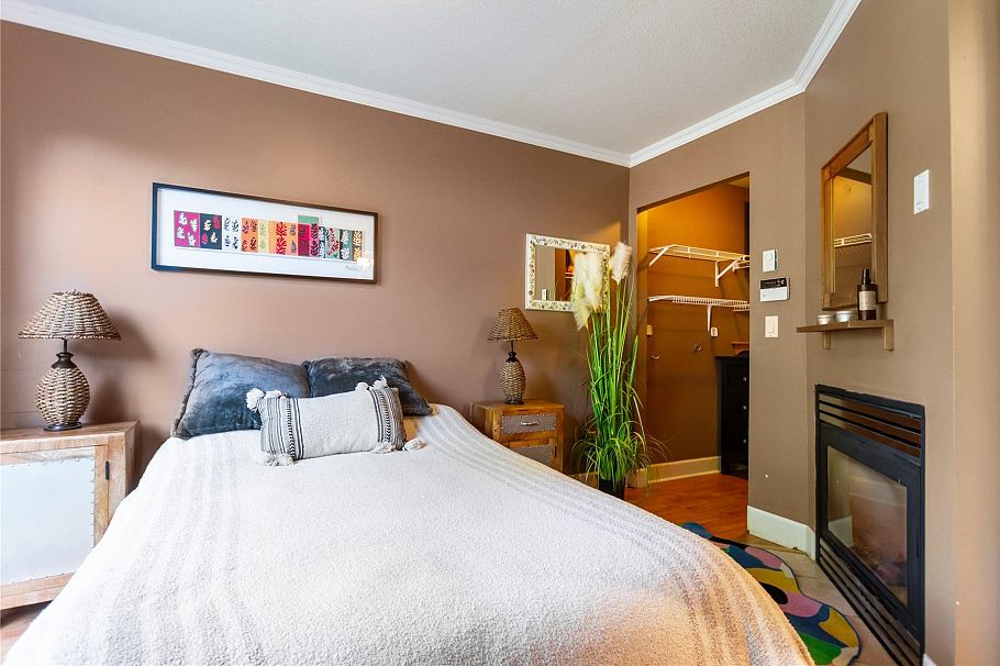 210 1989 Dunbar Street Vancouver, BC - 10