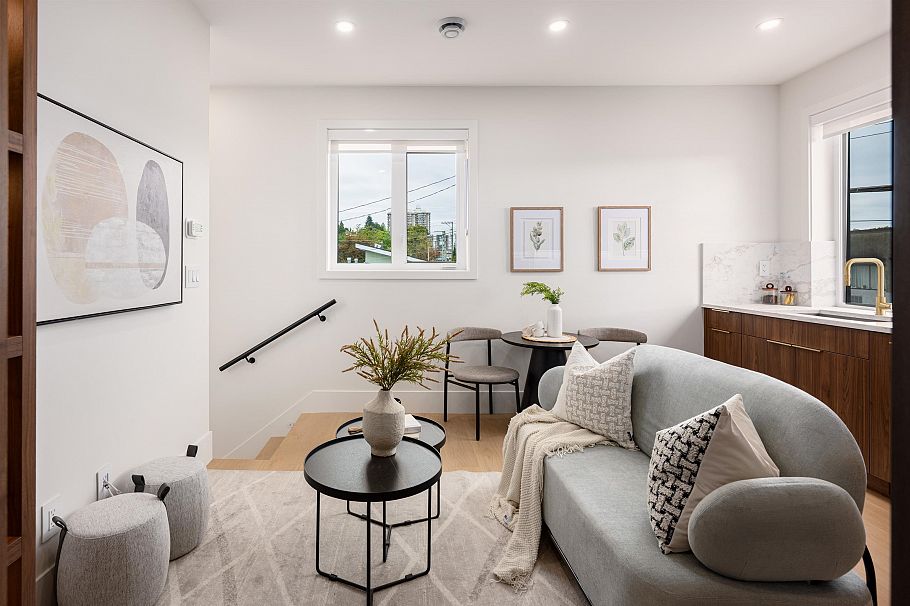 3468 Franklin Street Vancouver, BC - 2