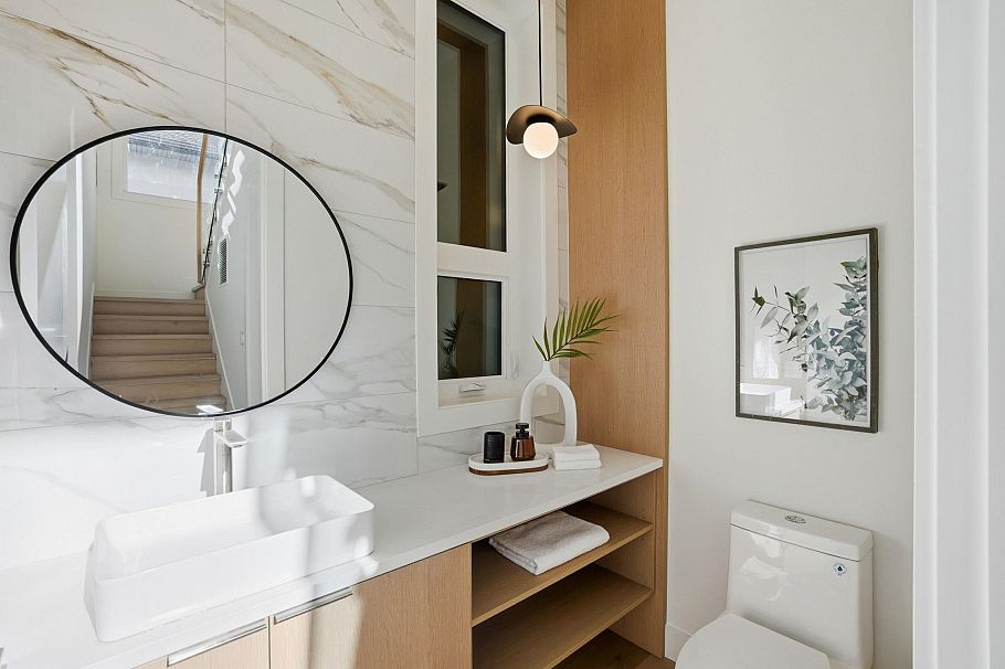 2 6141 Yew Street Vancouver, BC - 5