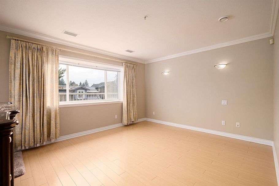 2716 W 42nd Avenue Vancouver, BC - 4