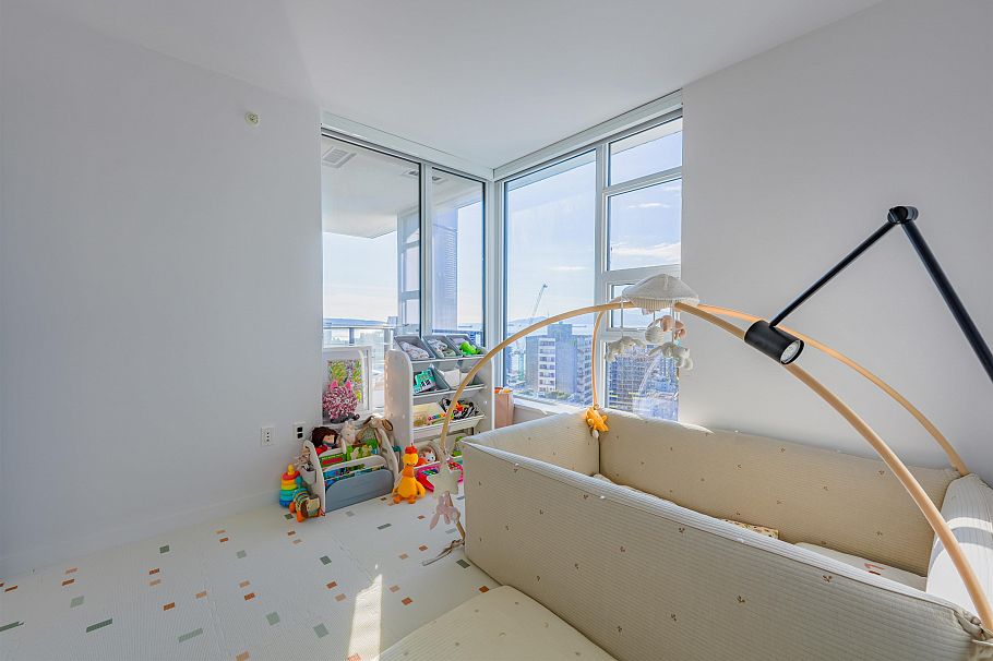 2701 1289 Hornby Street Vancouver, BC - 27