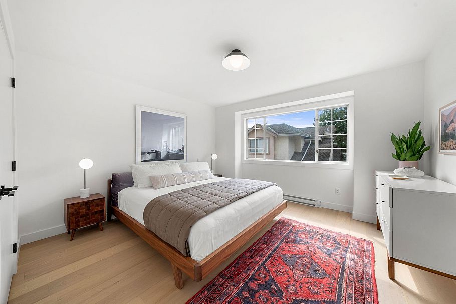 18 901 W 17th Street North Vancouver, BC - 22