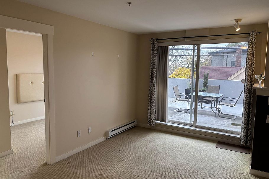 215 1503 W 65th Avenue Vancouver, BC - 11