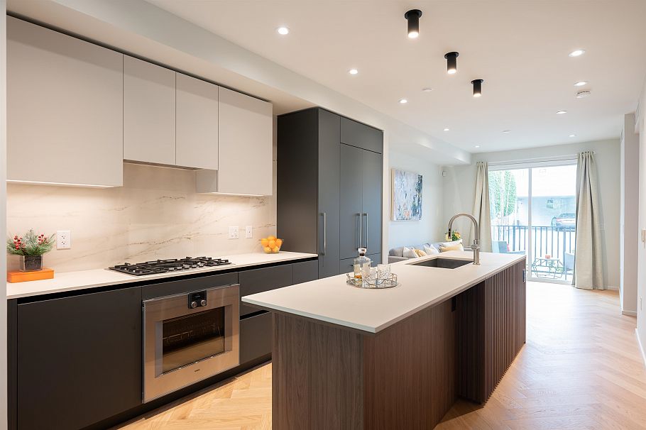 173 805 W 49th Avenue Vancouver, BC - 8