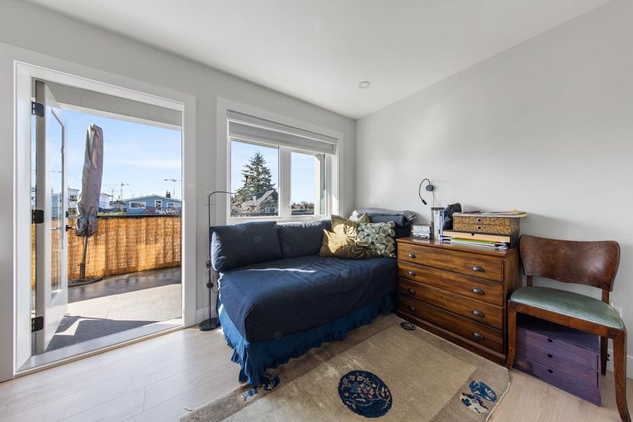 2558 Dundas Street Vancouver, BC - 17