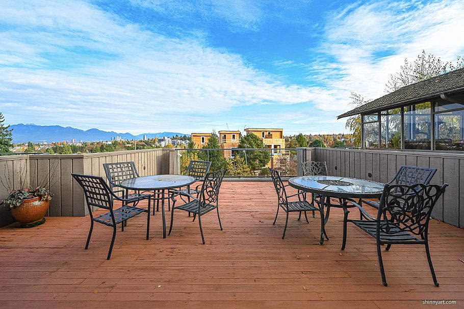 4729 Paton Street Vancouver, BC - 2