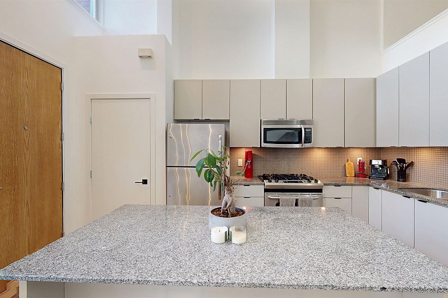 2727 Sophia Street Vancouver, BC - 9