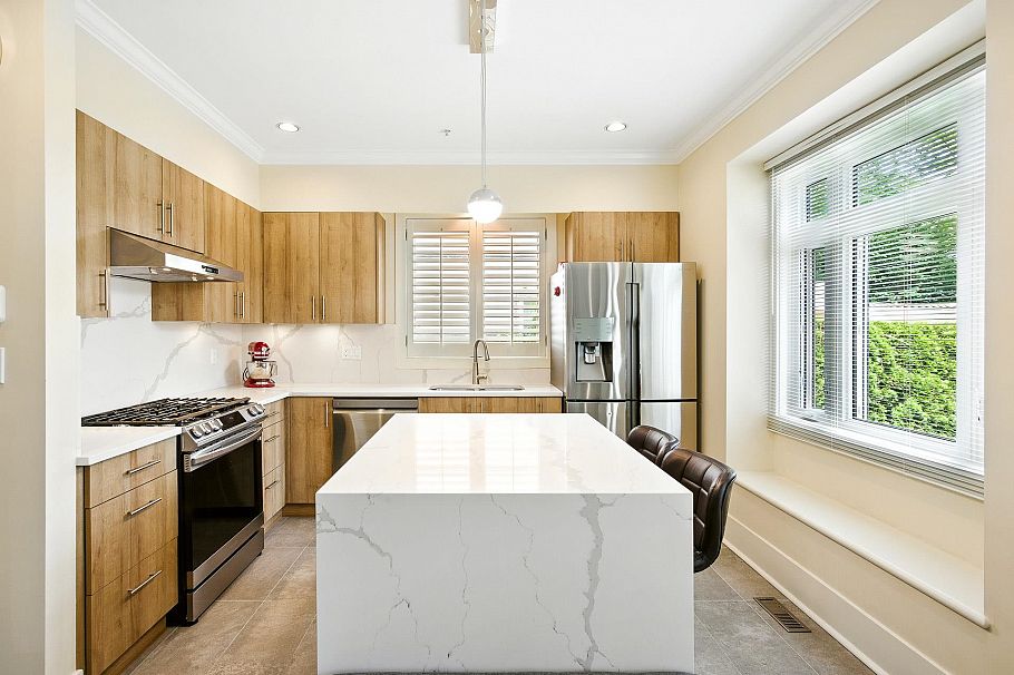 4420 Collingwood Street Vancouver, BC - 11