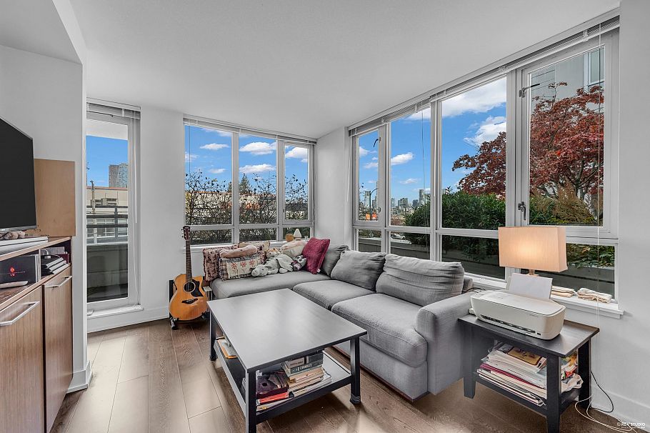 226 2008 Pine Street Vancouver, BC - 3