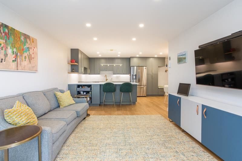 202 1500 Haro Street Vancouver, BC - 10