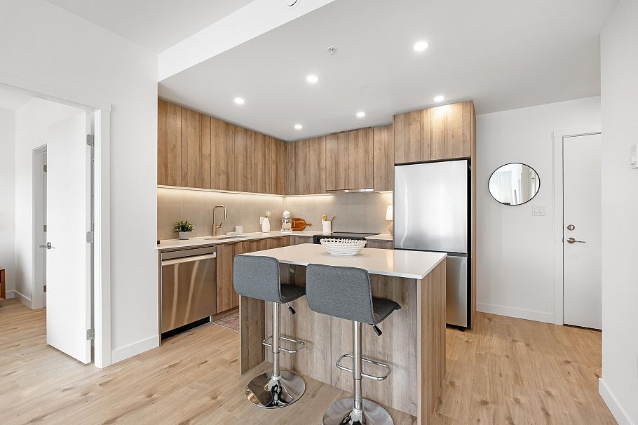 518 3596 Malsum Drive North Vancouver, BC - 6