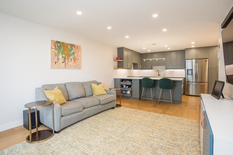 202 1500 Haro Street Vancouver, BC - 7