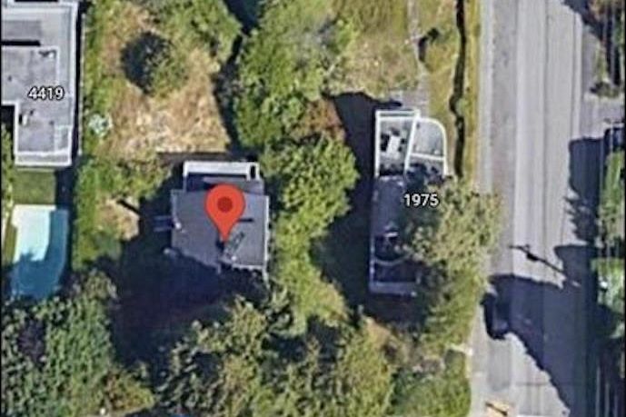 4411 W 4th Avenue Vancouver, BC - 3