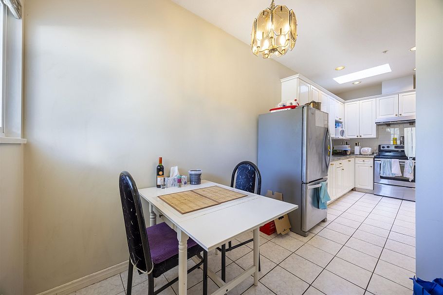 739 E 20th Avenue Vancouver, BC - 19