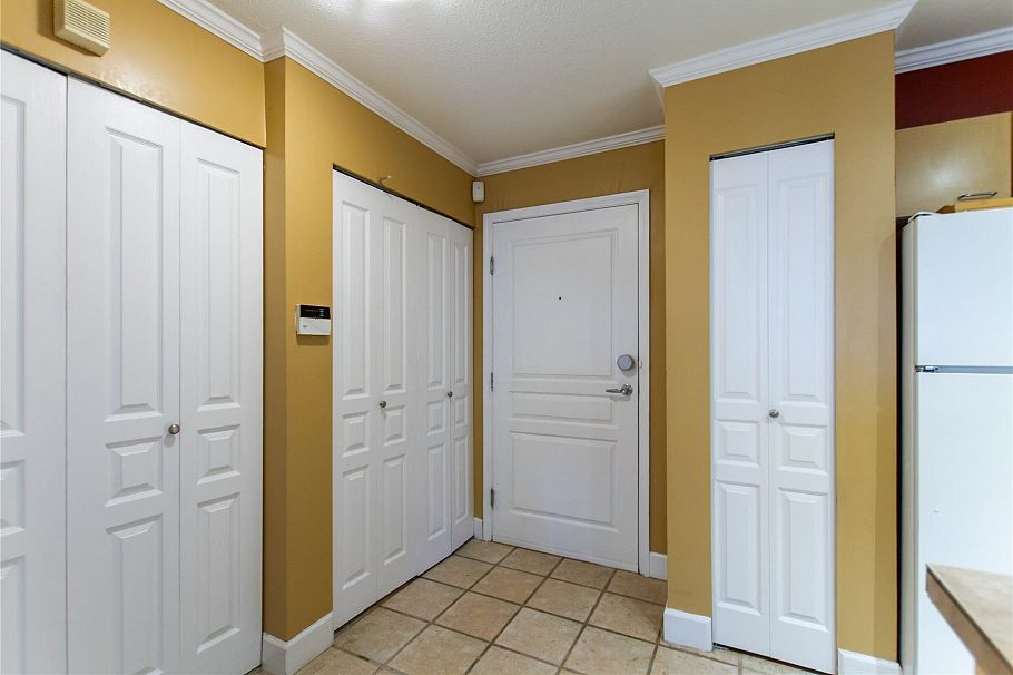 210 1989 Dunbar Street Vancouver, BC - 13