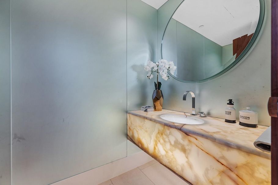 1576 Homer Mews Vancouver, BC - 11