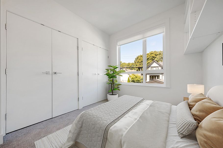 2431 W Broadway Street Vancouver, BC - 19