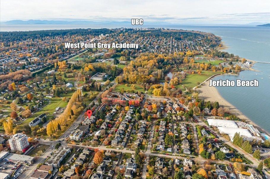 306 3839 W 4th Avenue Vancouver, BC - 3