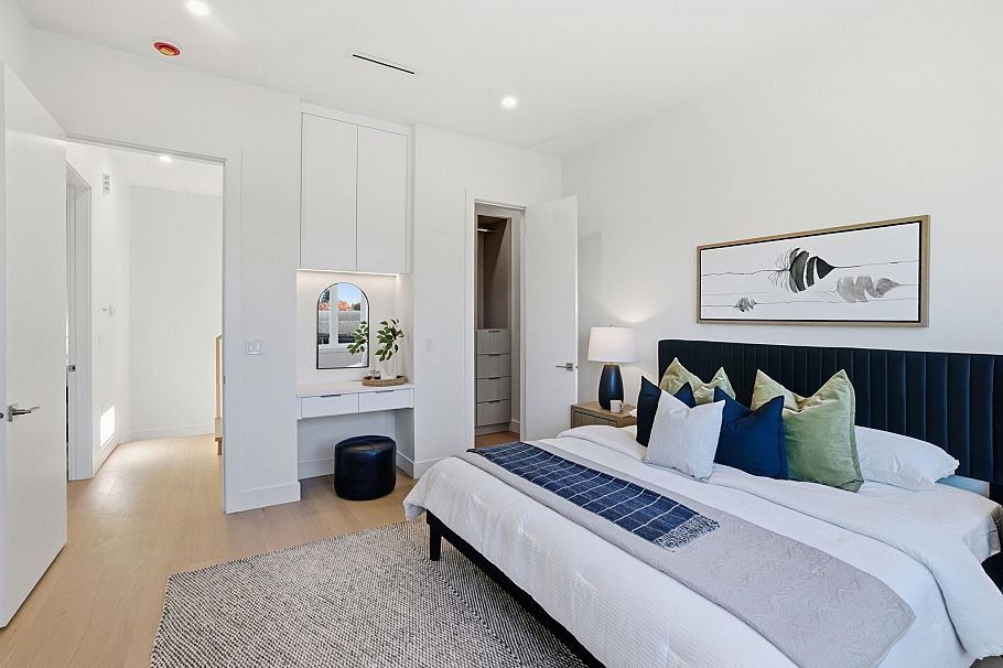 2 6141 Yew Street Vancouver, BC - 13