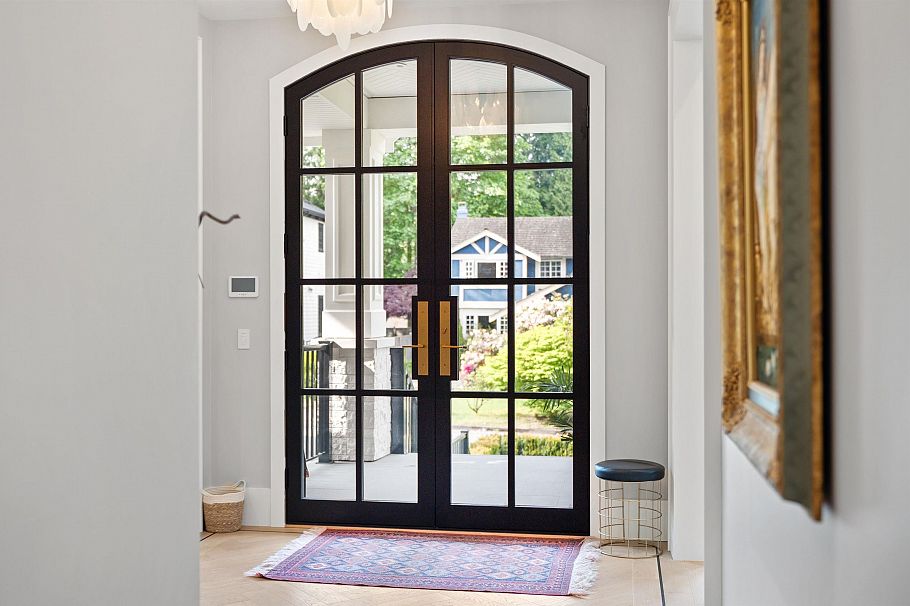 4172 Doncaster Way Vancouver, BC - 3