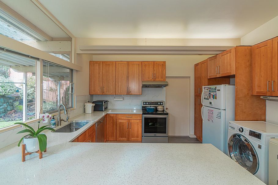 4807 Paton Street Vancouver, BC - 14