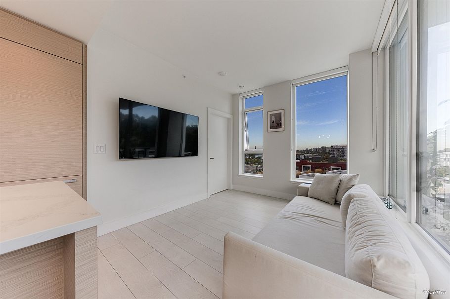 906 3438 Sawmill Crescent Vancouver, BC - 8