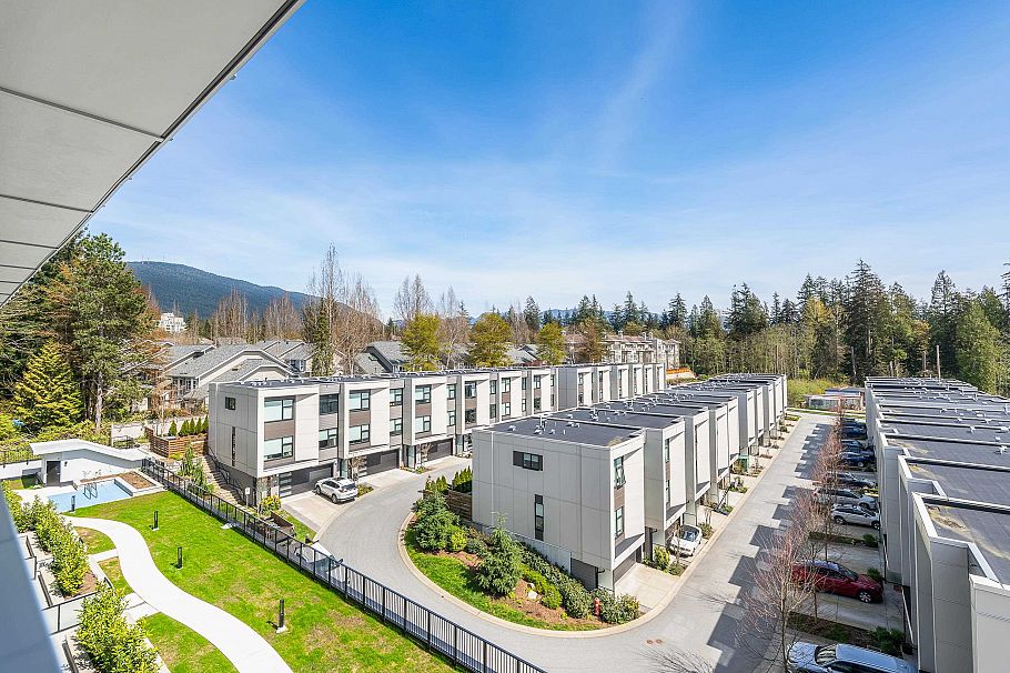 518 3596 Malsum Drive North Vancouver, BC - 21