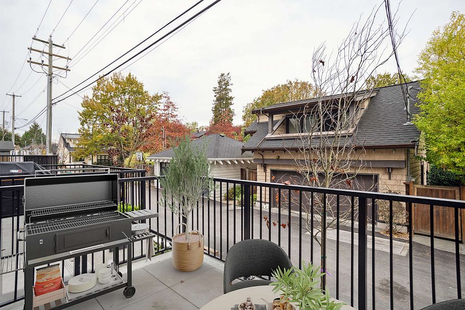 197 W King Edward Ave Street Vancouver, BC - 17