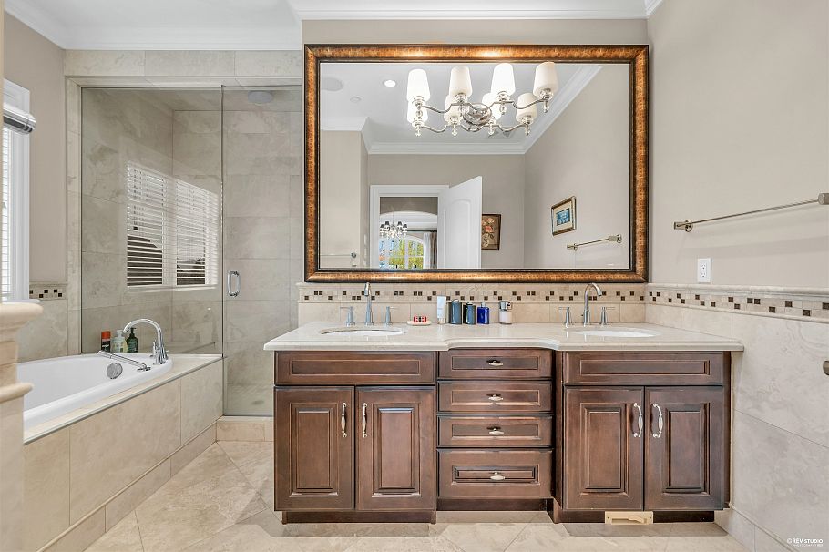 3522 W 27th Avenue Vancouver, BC - 19