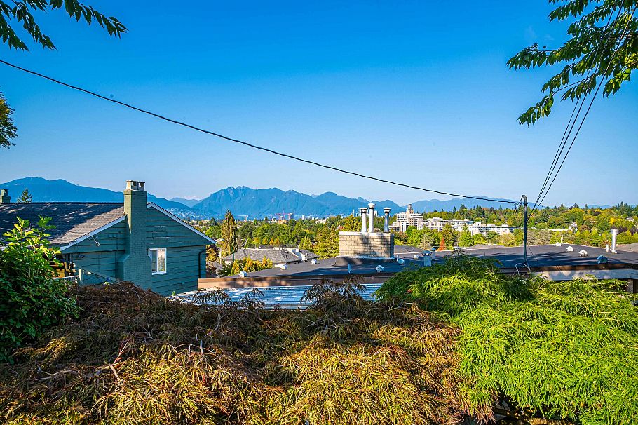 4807 Paton Street Vancouver, BC - 33